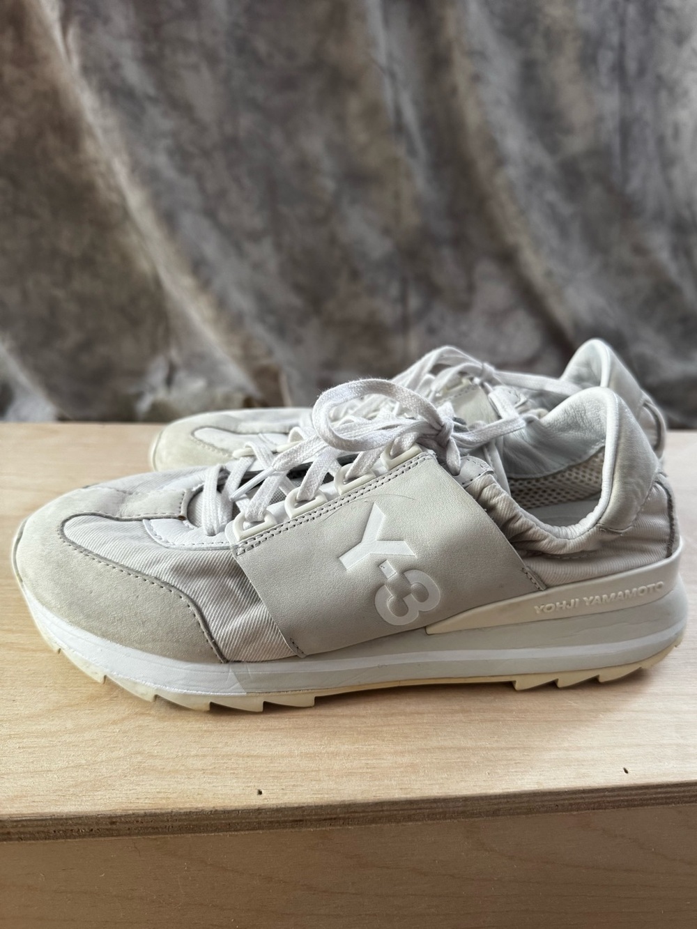 Yohji Yamamoto Y-3 Cream/Beige Low-Top Sneakers